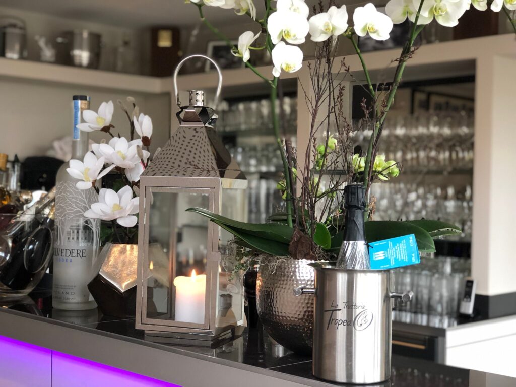 PHOTO-2025-05-09-22-42-44 9